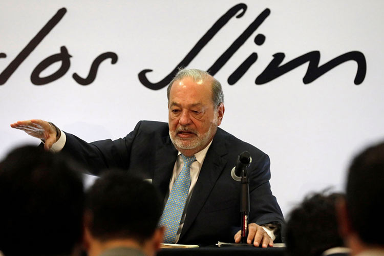 Slim defiende obras del NAICM