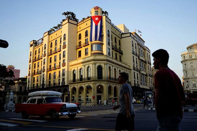 Costa Rica y Cuba firman un convenio de cooperación en materia migratoria