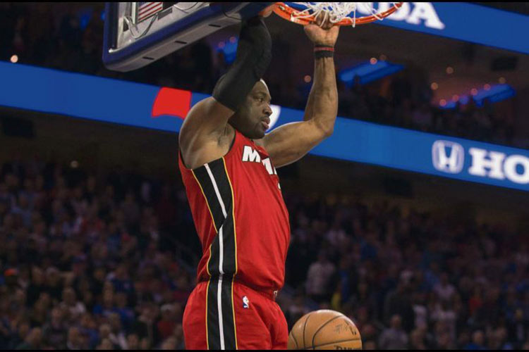 Miami frena a los Sixers