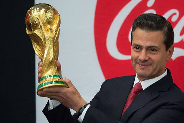 Deseo que el Tricolor regrese con la Copa del Mundo: Peña Nieto