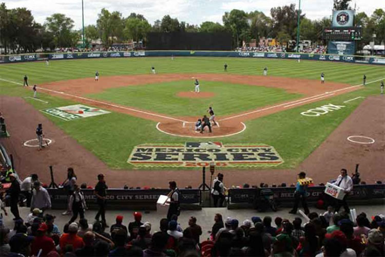 Comando armado asalta estadio de beisbol de los Diablos Rojos