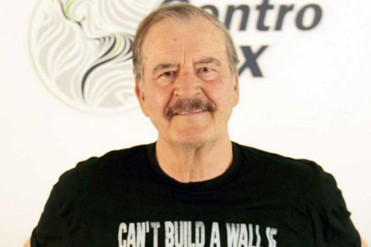Fox ‘trollea’ a Trump y a su promesa del muro con playera