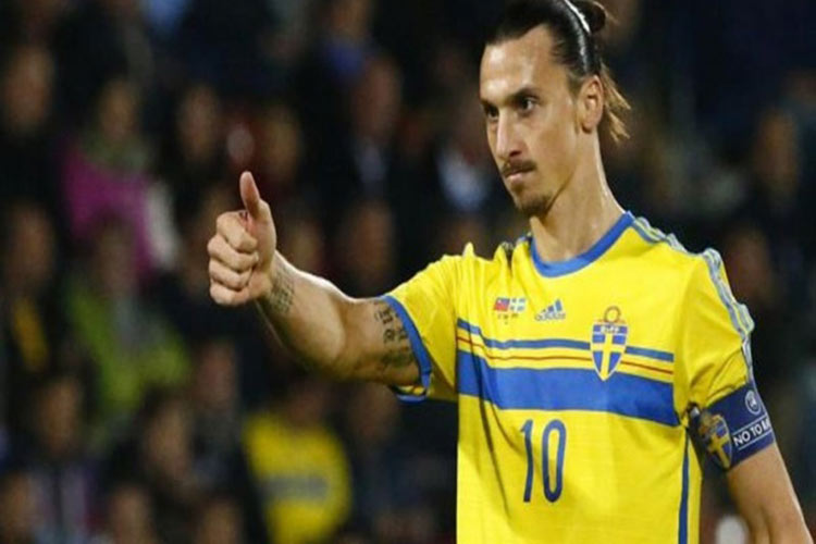 Piden suecos a Ibrahimovic que ya se decida