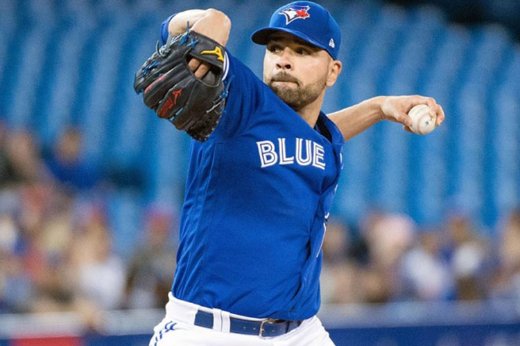 Brilla García y salva Osuna con Toronto