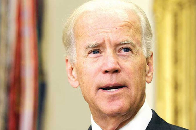 Biden baraja postularse a la Presidencia
