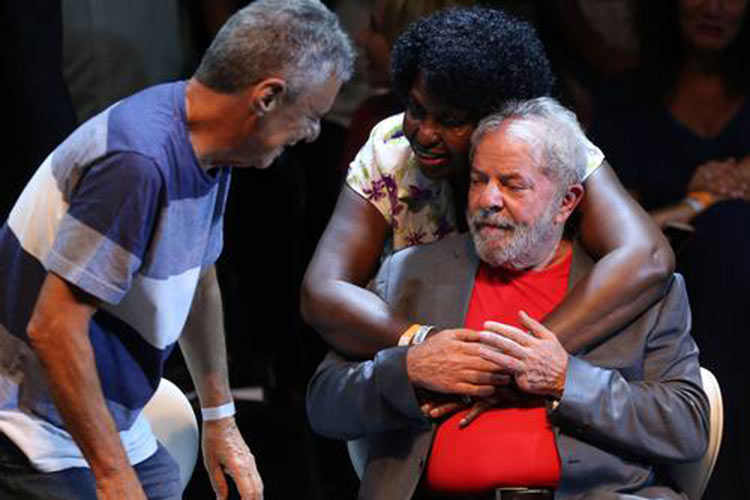 Tensión en Brasil: hoy se decide si Lula es o no encarcelado