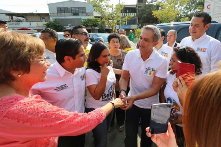 Enviar tropas a la frontera es insultar a México, afirma Mancera