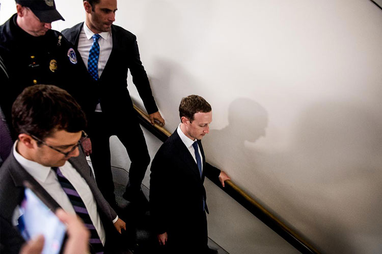 Zuckerberg ante el Congreso de EU: ‘Fue mi error y lo siento’