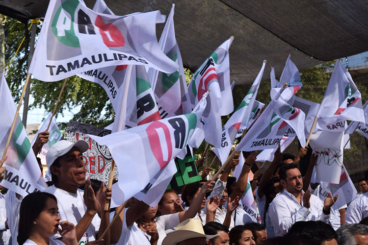 Renuncian para irse a campañas electorales