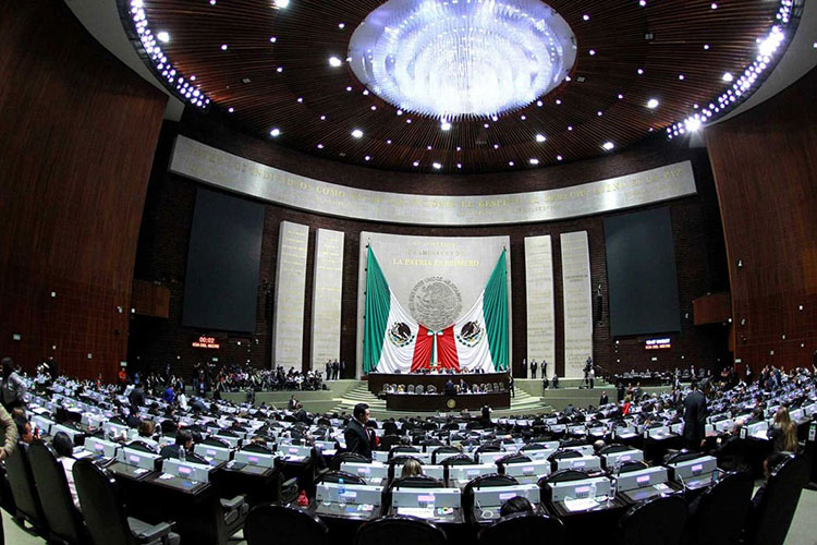 En comisiones, diputados aprueban quitar fuero a funcionarios públicos
