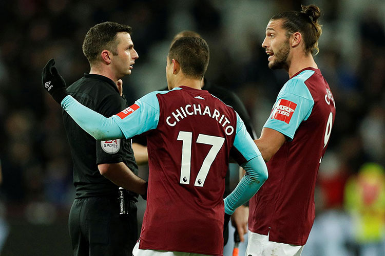 Anulan gol a ‘Chicharito’ en empate del West Ham