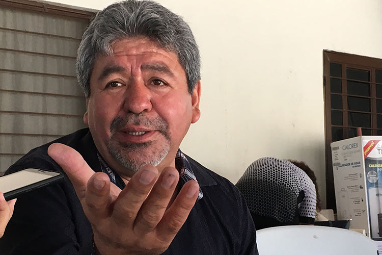 Xico se registra como candidato a Alcalde