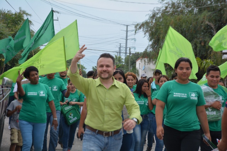 Dará Mario Arizpe solución al desabasto de agua