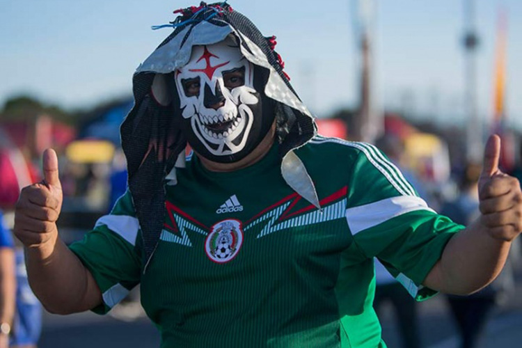 FIFA es la que no quiere enmascarados en el Mundial