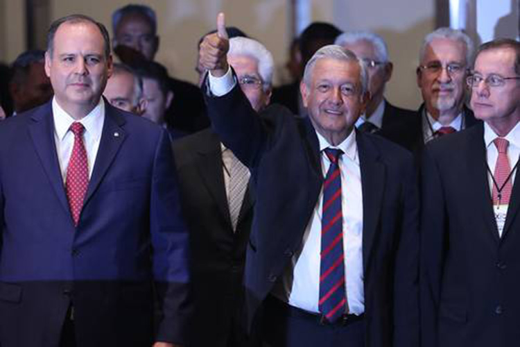 Mi gobierno no sería dictadura, sino democracia real: AMLO
