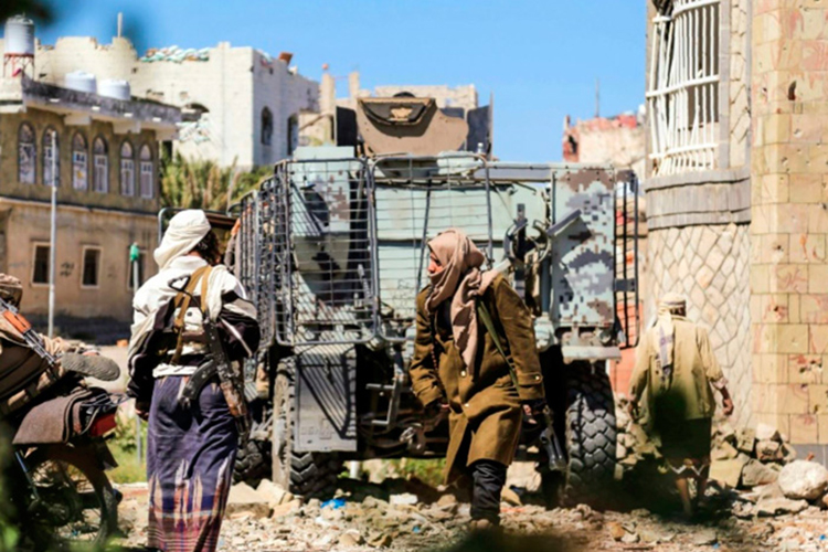 Mueren 115 personas en combates en el oeste de Yemen
