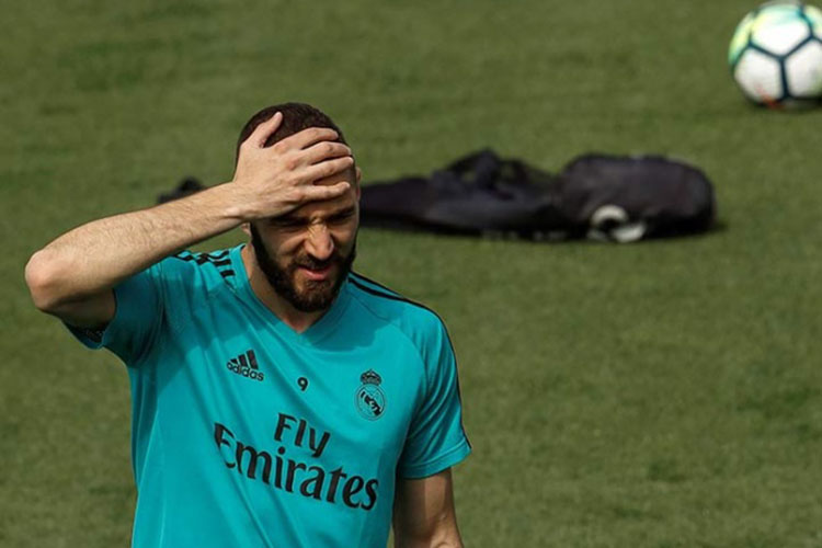 Benzema se pierde el Mundial; no figura con Francia