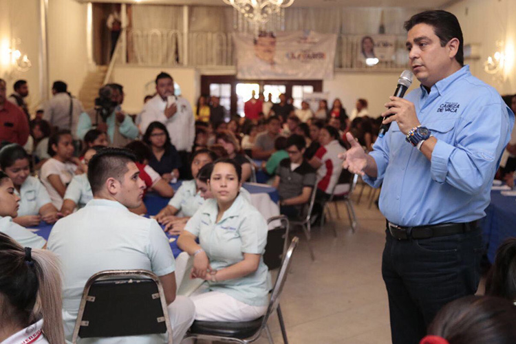 Decidirán jóvenes el rumbo del país: Ismael García Cabeza de Vaca