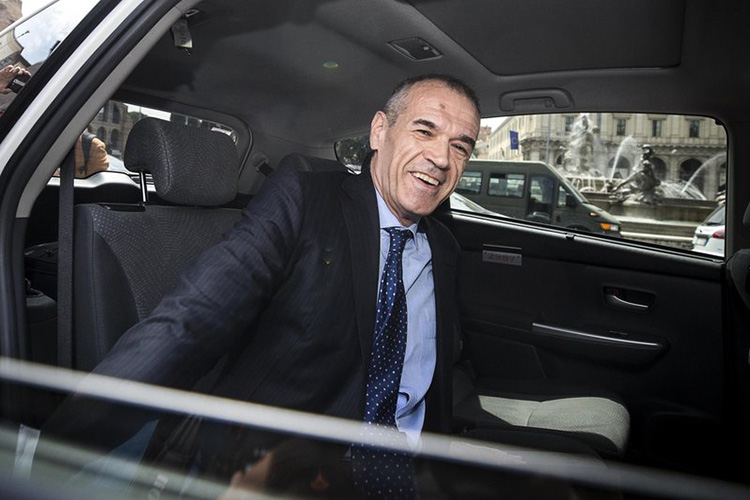 Italia designa a economista para formar nuevo gobierno