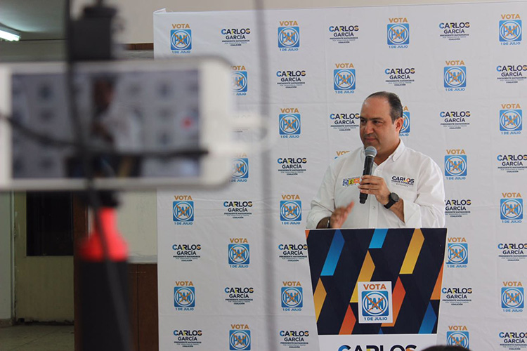 Carlos García presenta plan para el Matamoros del Futuro