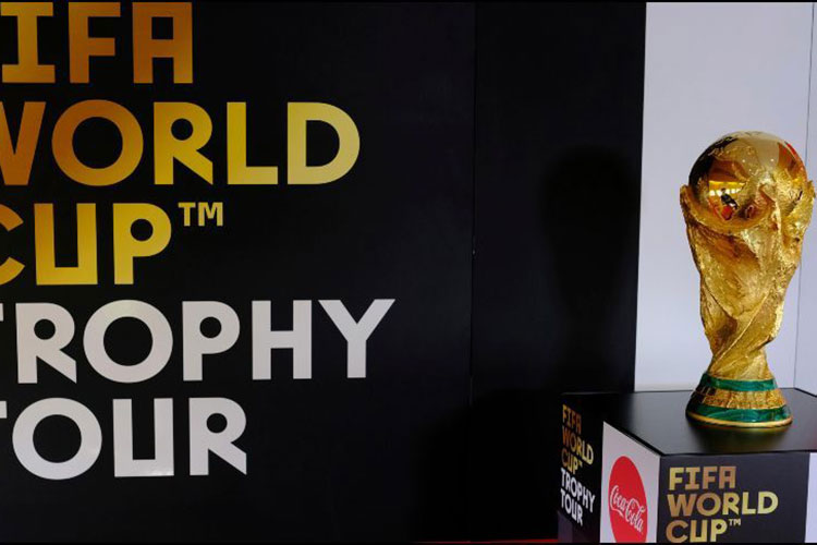 La copa del mundo regresa a Rusia tras concluir su gira