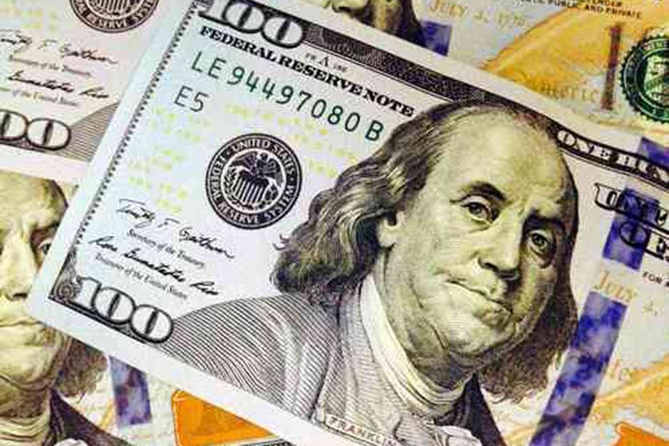 Promedia dólar en 19.49 pesos a la venta