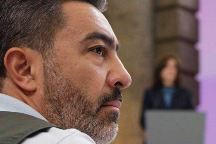 Exjefe de oficina de Zavala anuncia apoyo y su voto a Meade