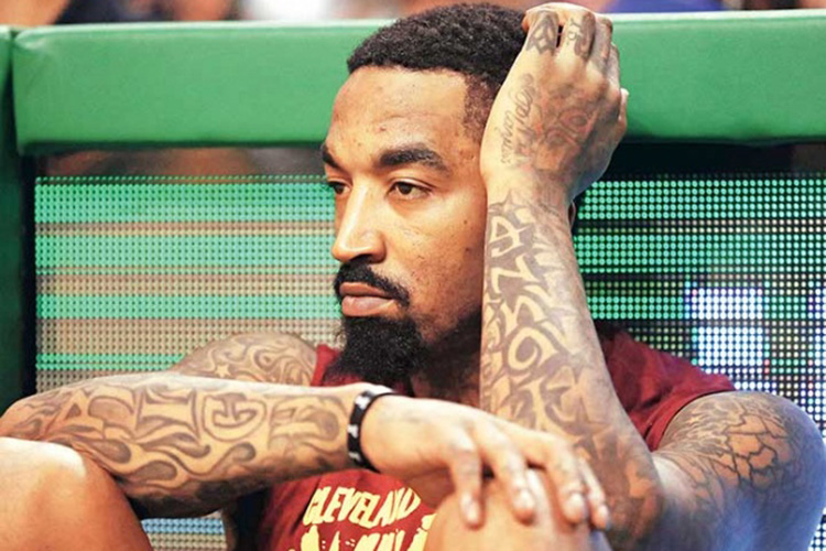 Jr Smith defiende a LeBron James tras derrota