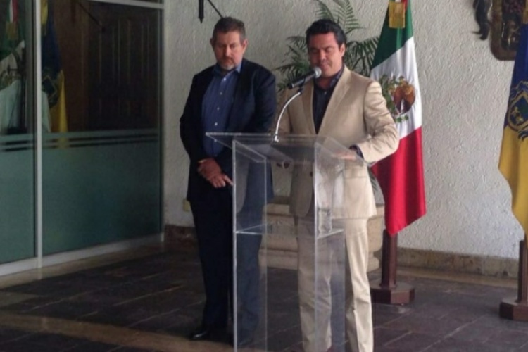 Renuncia Luis Carlos Nájera, el secretario que sufrió atentado en Jalisco