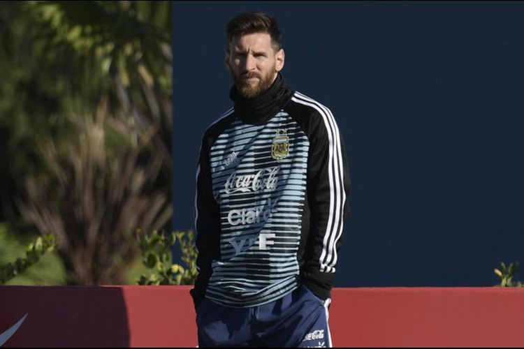 Lionel Messi llega a Argentina para concentrarse con su selección
