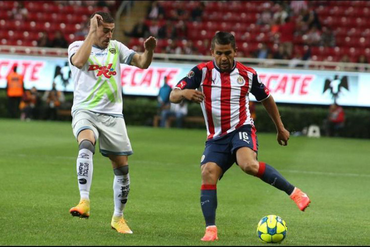 Miguel Ponce regresa a Chivas