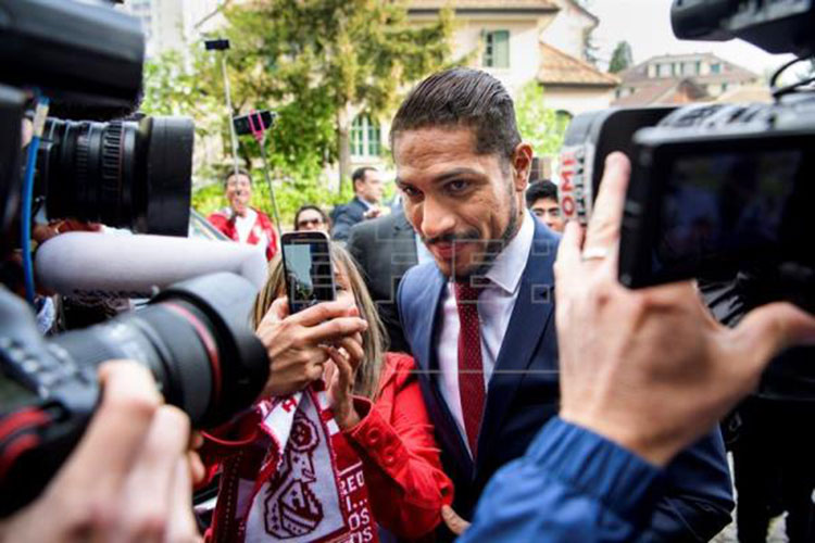 Paolo Guerrero llega al TAS para defender su inocencia por un caso de dopaje