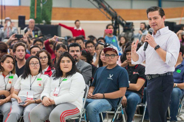 No saben lo difícil y duro que es ser presidente: Peña a candidatos