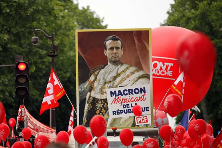 Miles protestan en Francia contra políticas de Macron