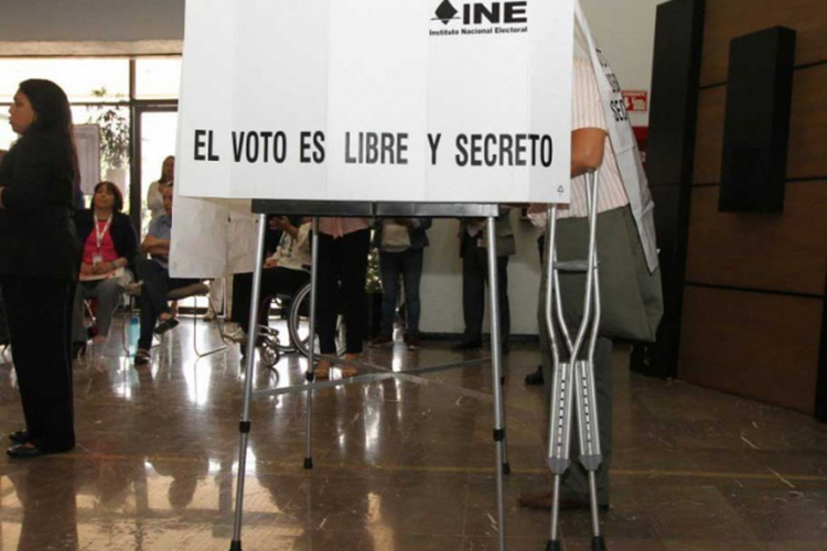 Alista INE registro de votantes con discapacidad