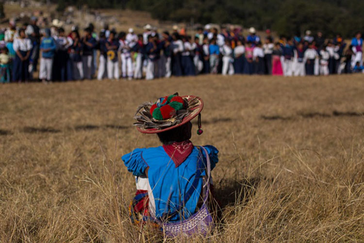 Wixárikas impiden inicio de campañas en su territorio
