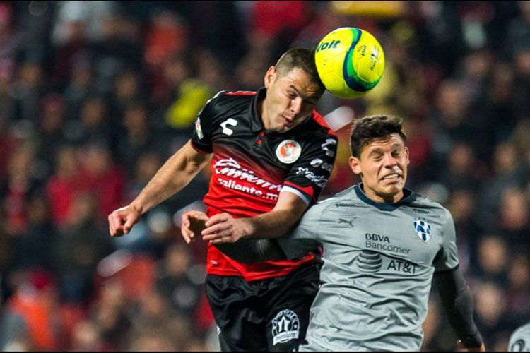 Xolos y Rayados empatan en la ida de Cuartos de Final