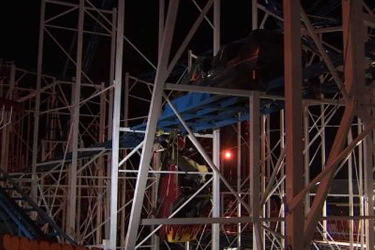 Florida: Varios heridos tras un accidente en montaña rusa