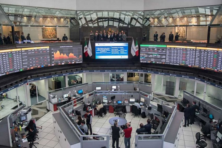 Abre la Bolsa Mexicana con pérdida de 0.18 puntos