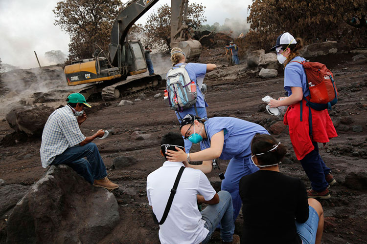 Brigadistas mexicanos concluirán misión humanitaria en Guatemala