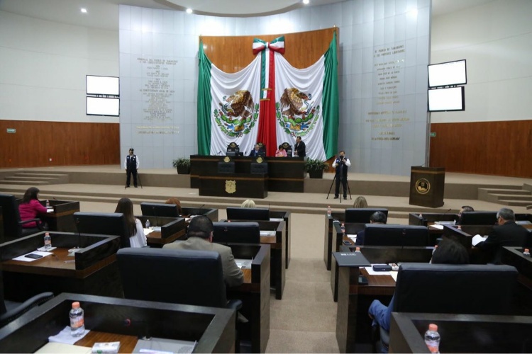 Refuerzan diputados combata a la violencia contra mujeres