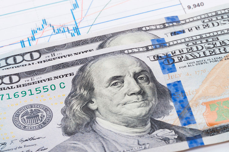 Dólar subiría hasta los 21.50, prevén analistas