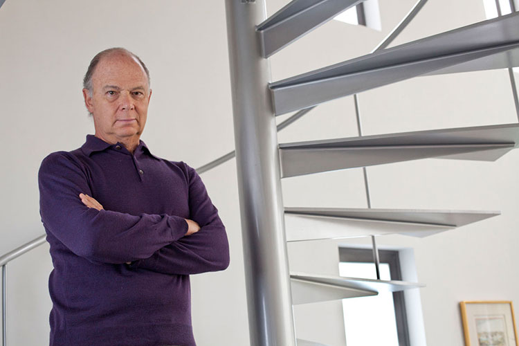 Enrique Krauze llama al voto dividido “para limitar el poder absoluto de un presidente”