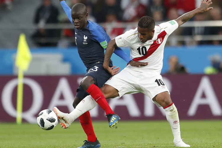 Francia avanza y Perú es la primera selección sudamericana eliminada