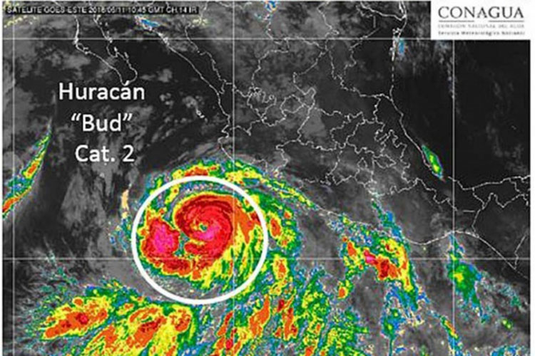 Huracán ‘Bud’ causará oleaje en costas de Michoacán, Colima y Jalisco