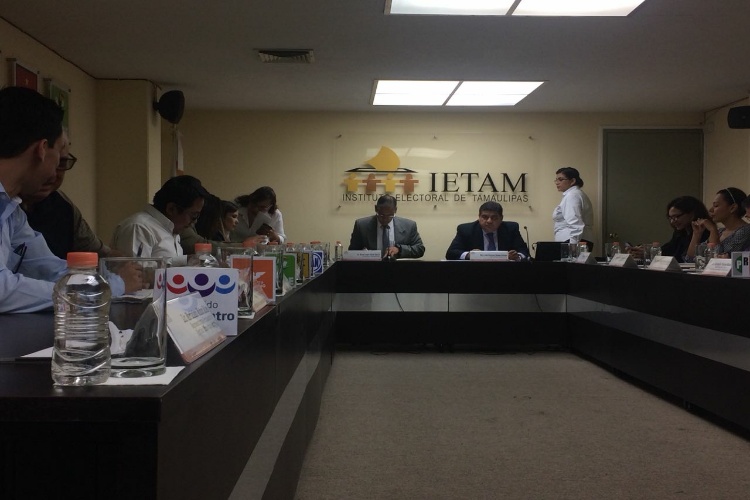 Sustituye IETAM a 84 regidores y síndicos