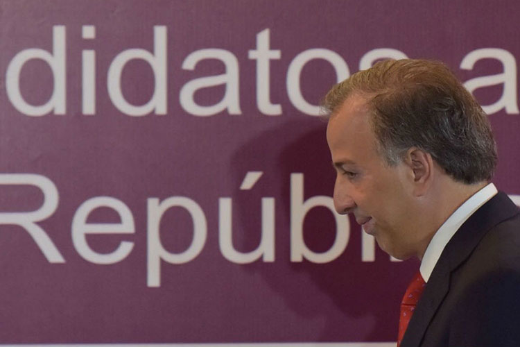 Meade afirma que hay interés de empresarios en sus propuestas y recurre al “chingón”