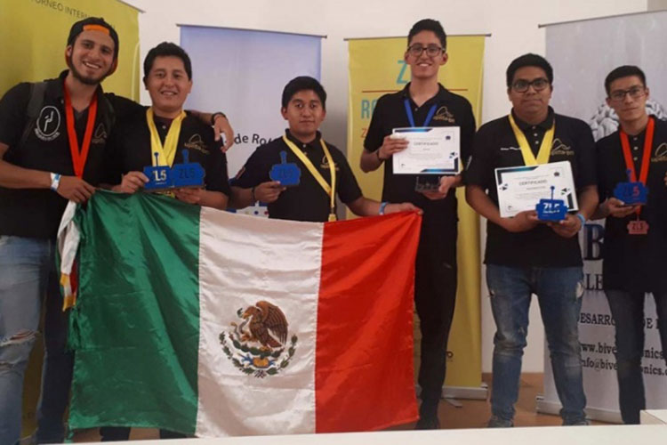 ¡Huélum! ¡Huélum! IPN gana 8 medallas en Robot Games Zero Latitud