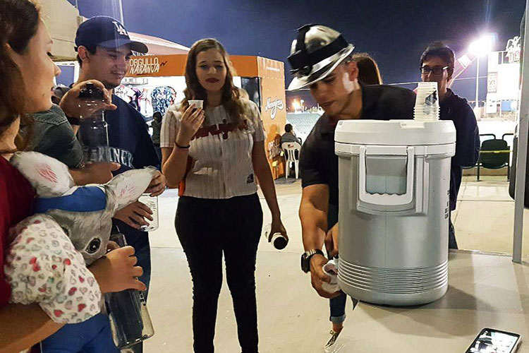 Instala PC módulos de hidratación en las plazas