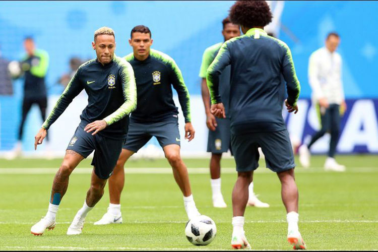 Brasil vs. Costa Rica, duelo de urgidos
